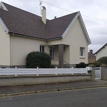 Entre Mer Et Bocage Coutances Exterior foto